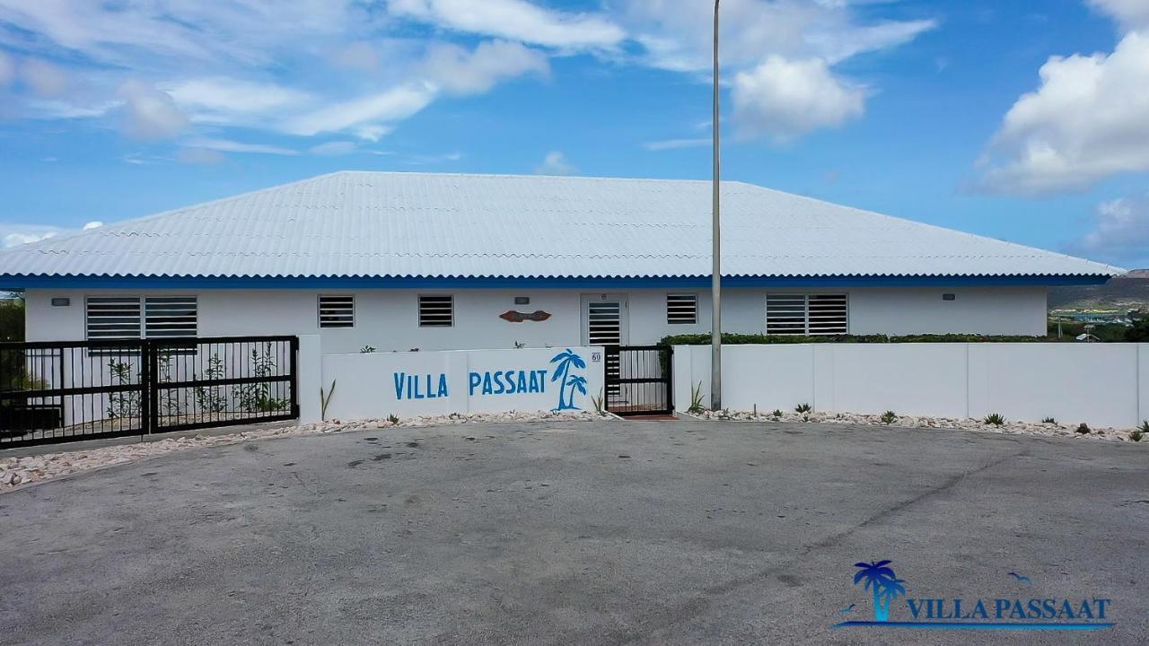 Villa Passaat Spectacular Spanish Water View Виллемстад Экстерьер фото