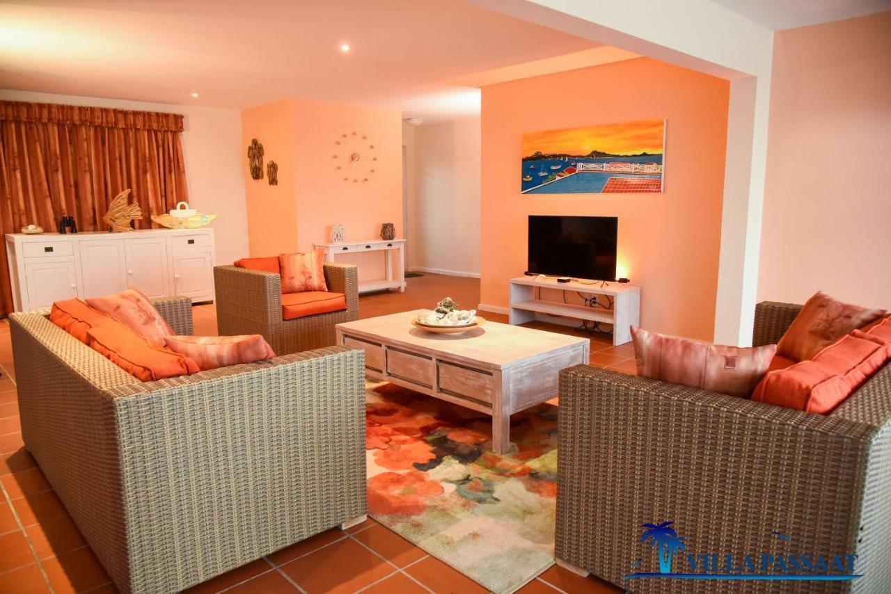 Villa Passaat Spectacular Spanish Water View Виллемстад Экстерьер фото